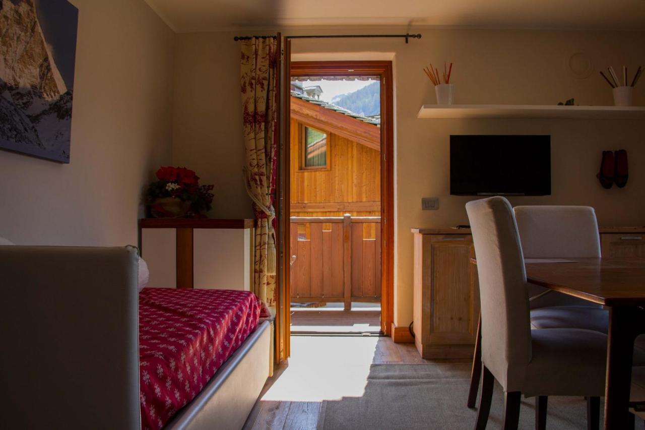 Maison Carrel Elegant 4 Breuil-Cervinia Luaran gambar