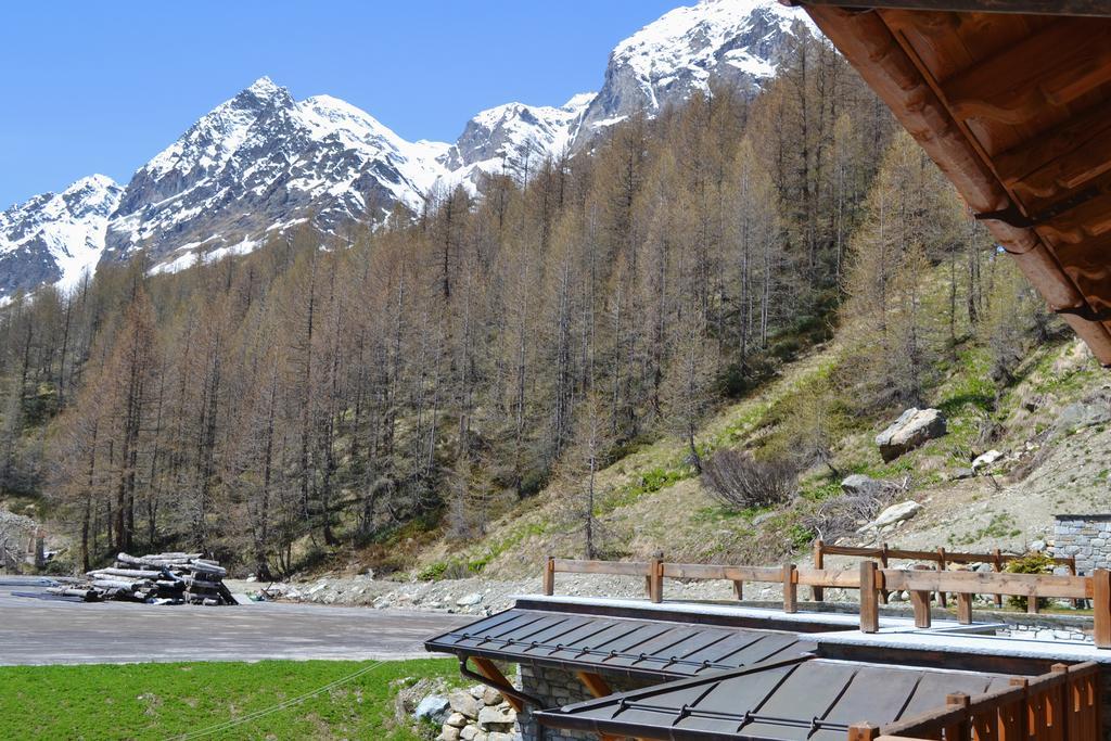 Maison Carrel Elegant 4 Breuil-Cervinia Luaran gambar